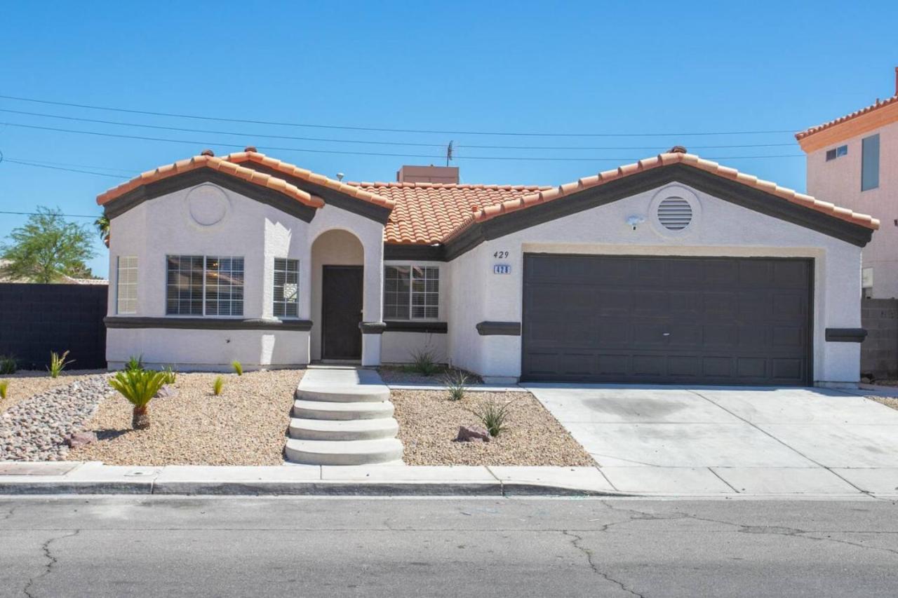 Holiday home Fantastic 4br With Pool And Games Las Vegas