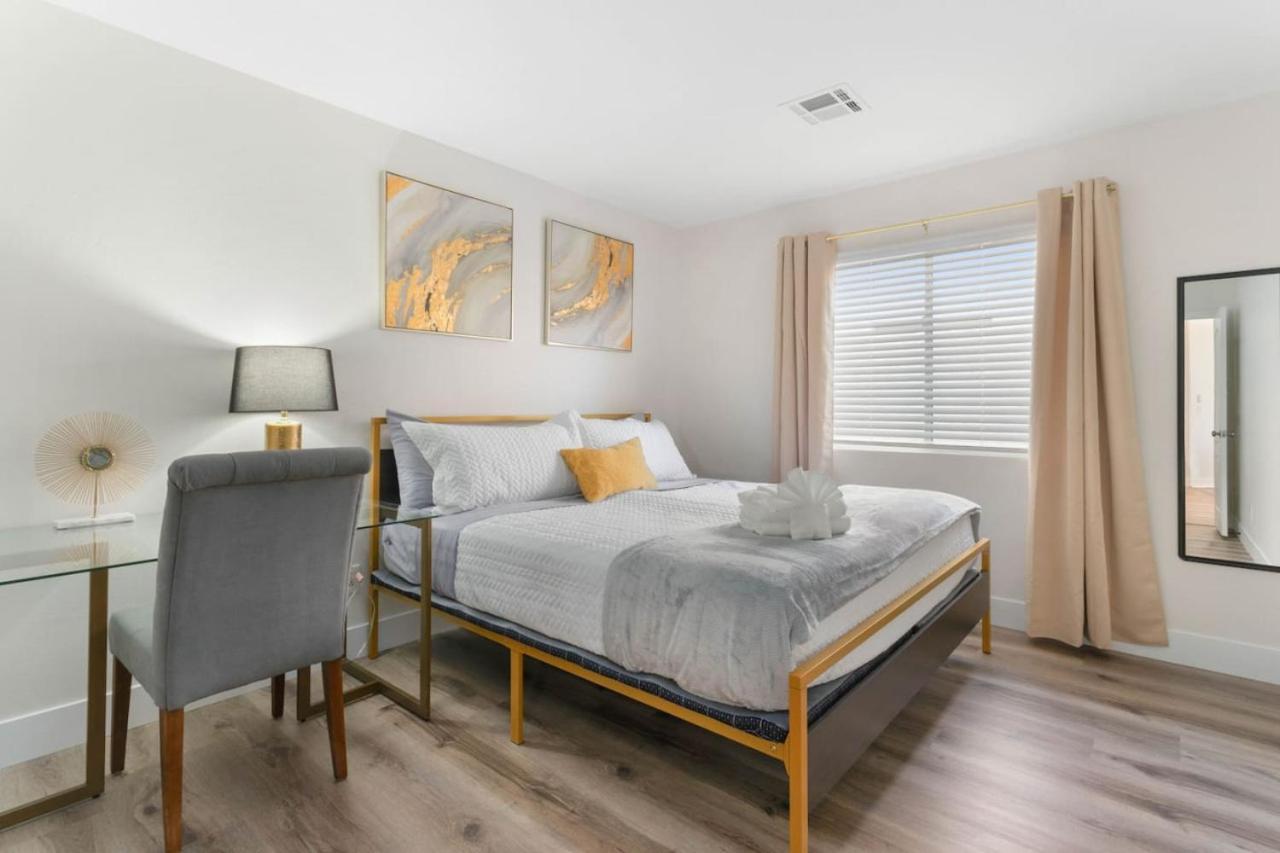 Holiday home 4br Getaway With Pool And Billiard Las Vegas