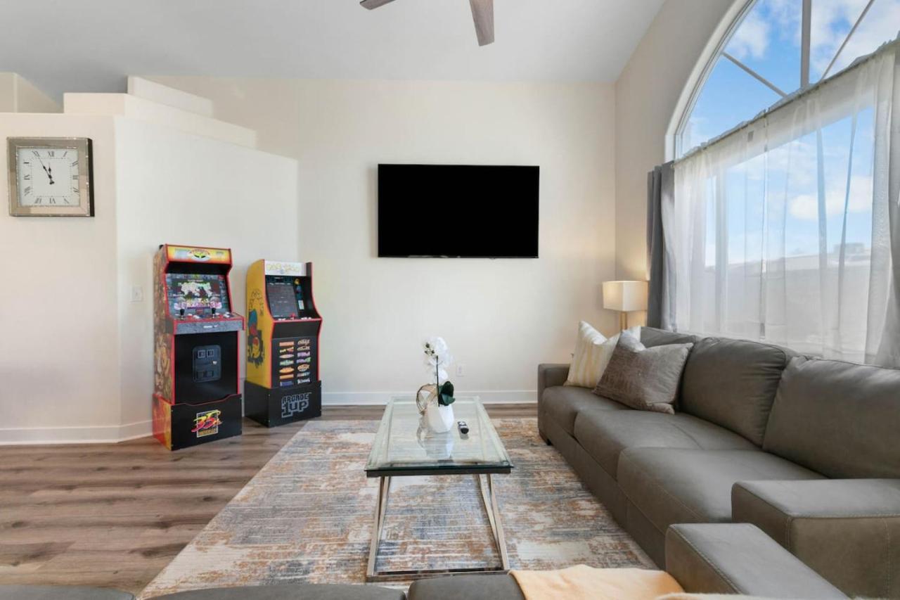 4br Getaway With Pool And Billiard