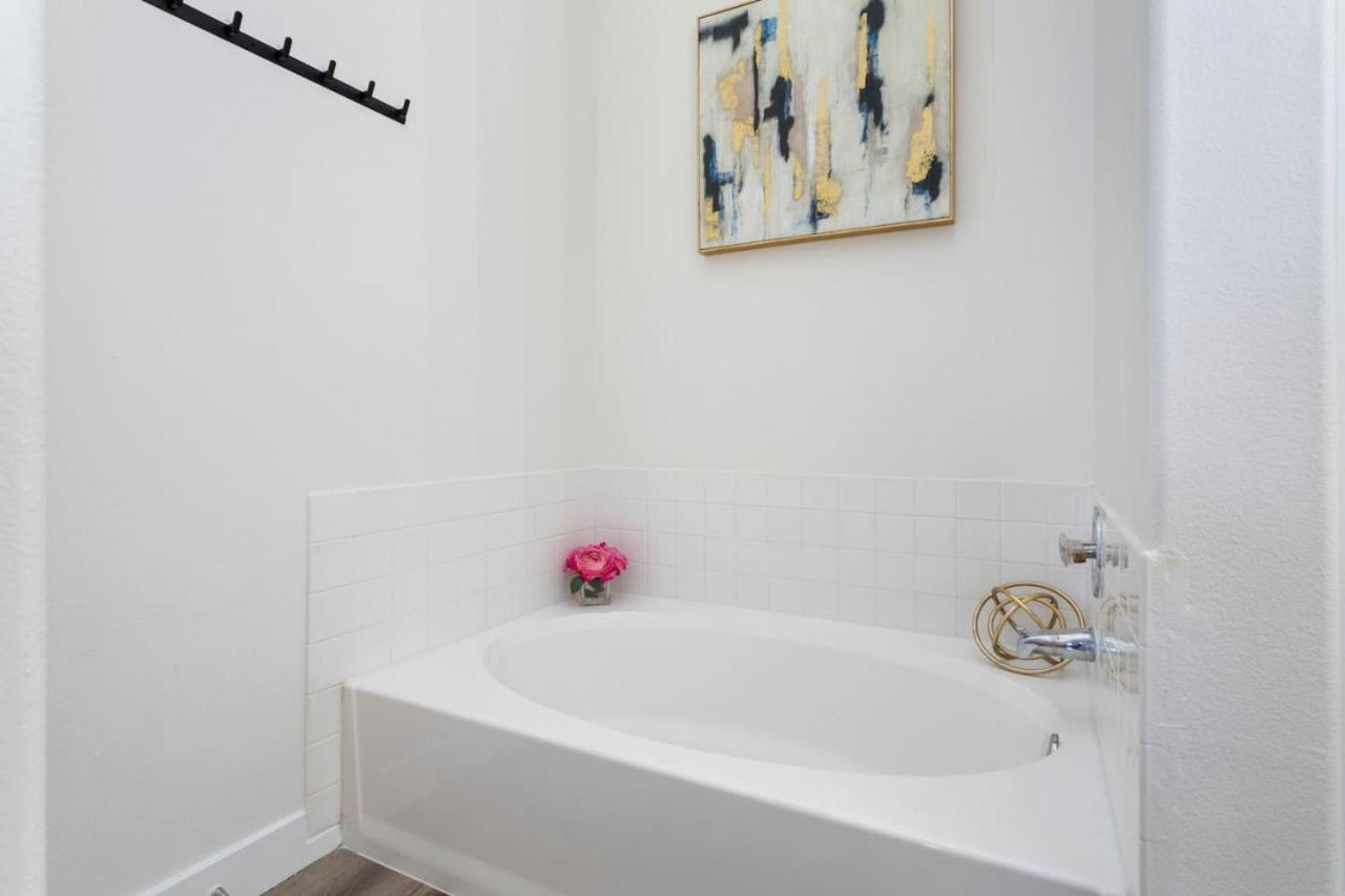4br Getaway With Pool And Billiard Holiday home *