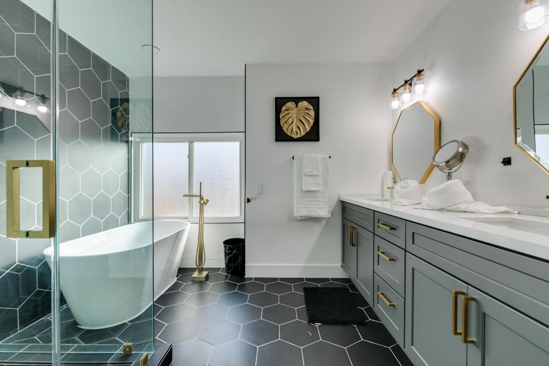 Villa Beautiful Private Oasis With Pool And Hot Tub Las Vegas