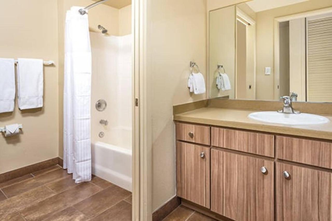 Holiday home Beautiful Amenities Enjoyed With 1bd On South Vegas Blvd Las Vegas