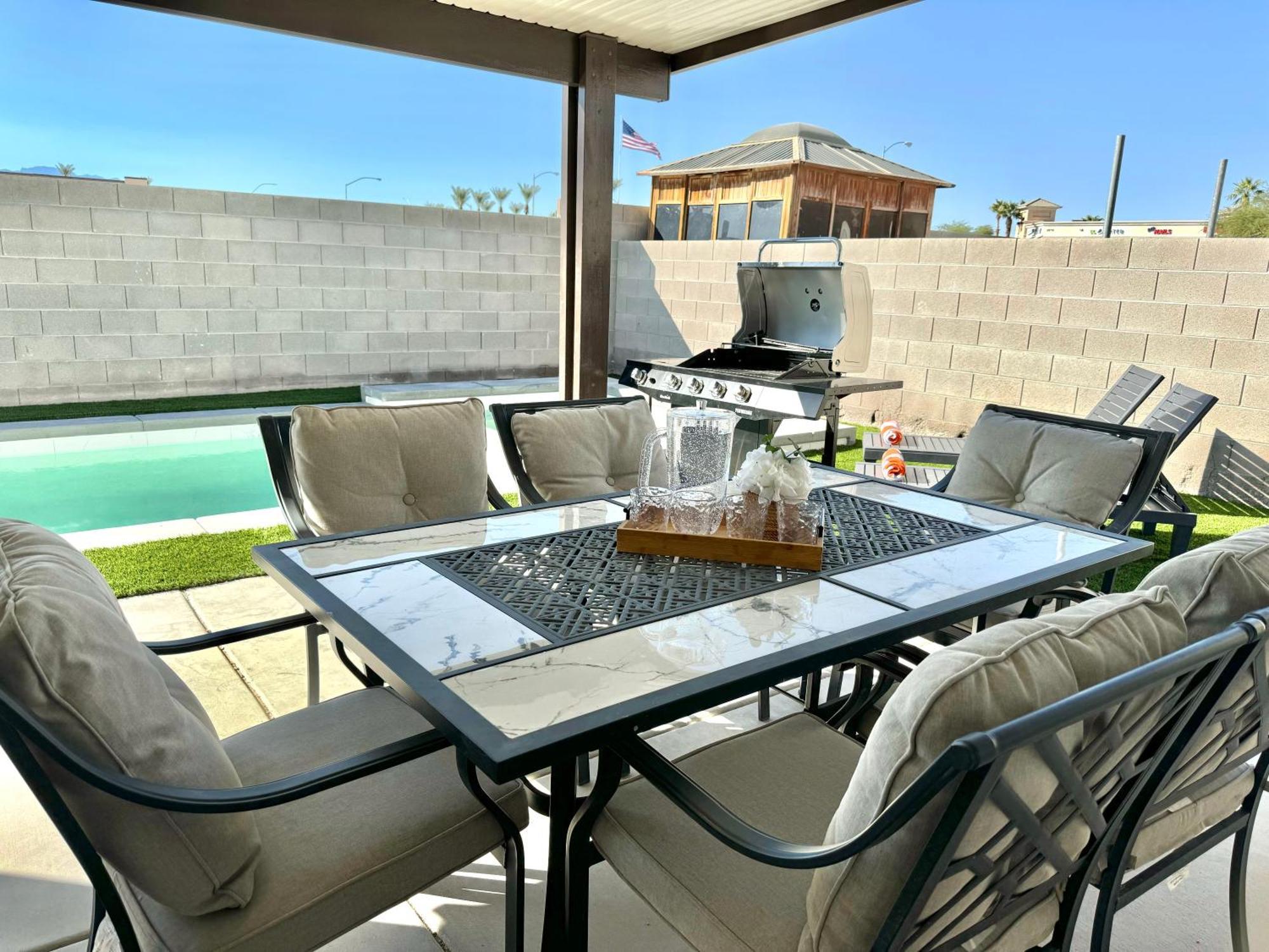 Cozy 5br With Games And Pool For *