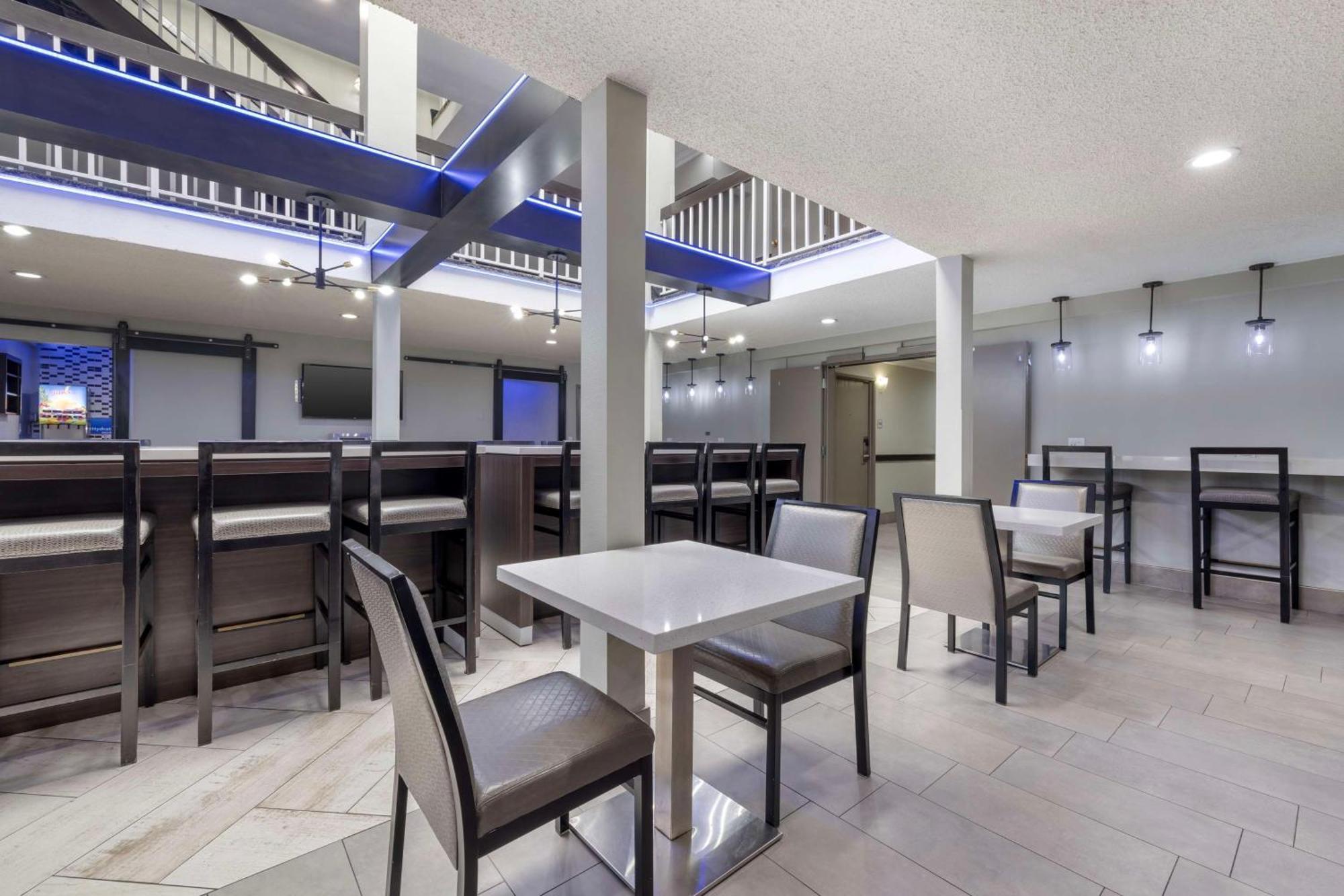 Western Mccarran Las Vegas