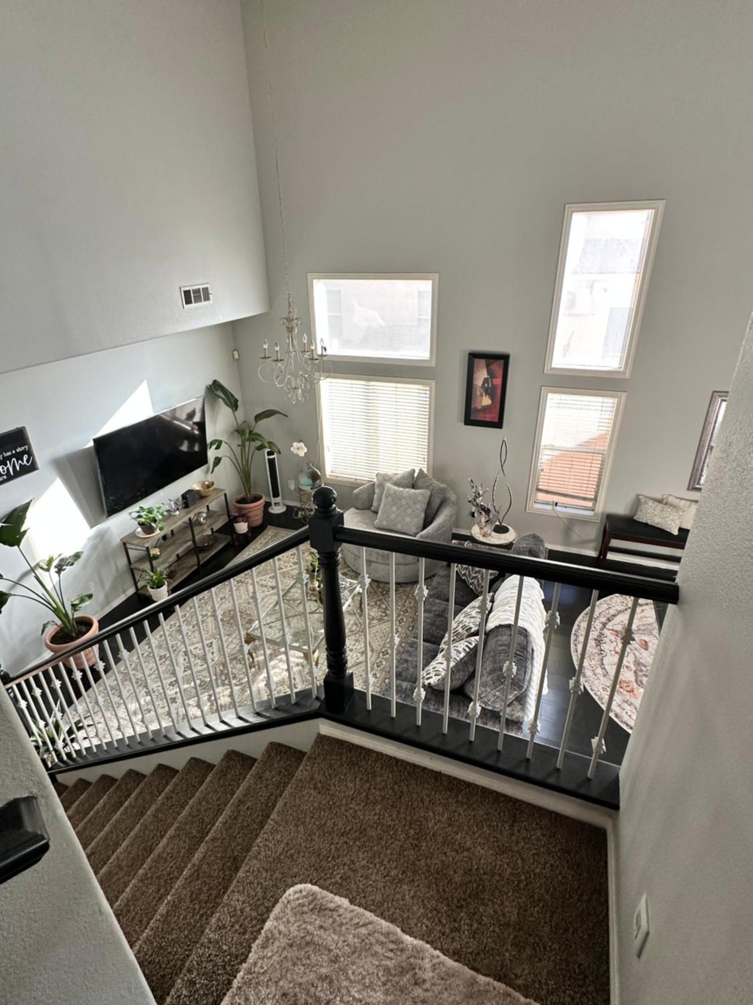 Vegas Spacious Close To Everything Homestay