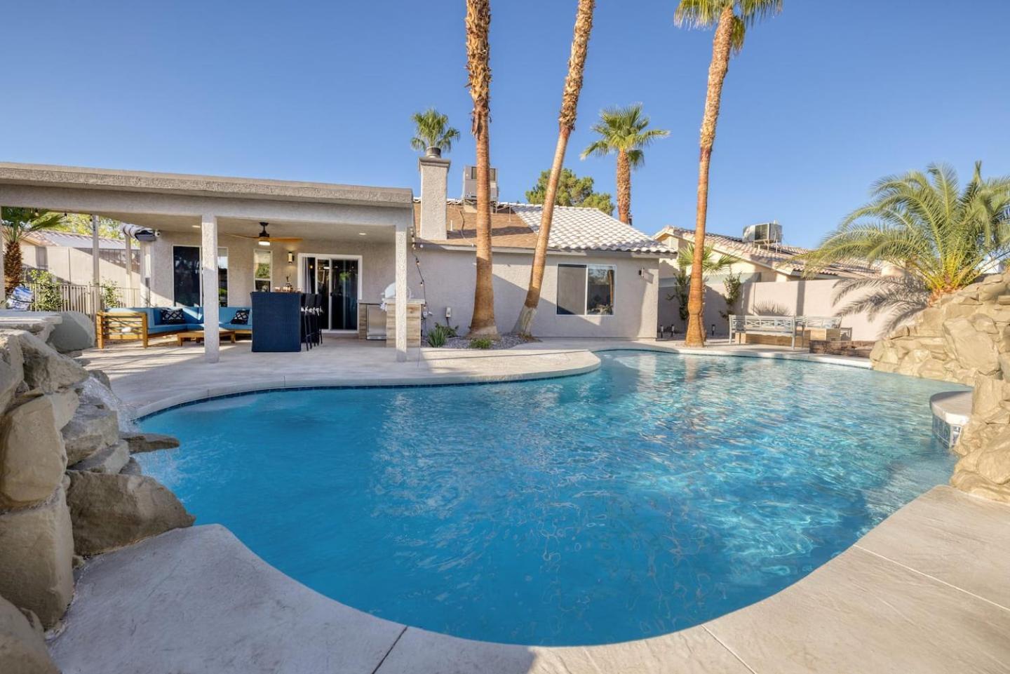 Holiday home Oasis In The Desert W Heated Pool Fully Renovated *