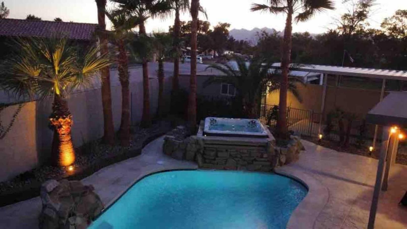 Holiday home Oasis In The Desert W Heated Pool Fully Renovated