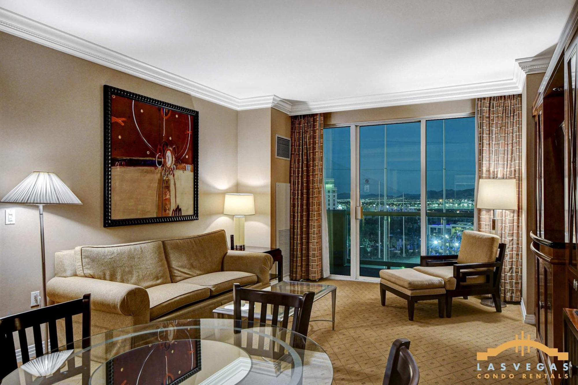 Mgm Signature-09-820 1br 2ba F1 Pits View Balcony Holiday home Las Vegas