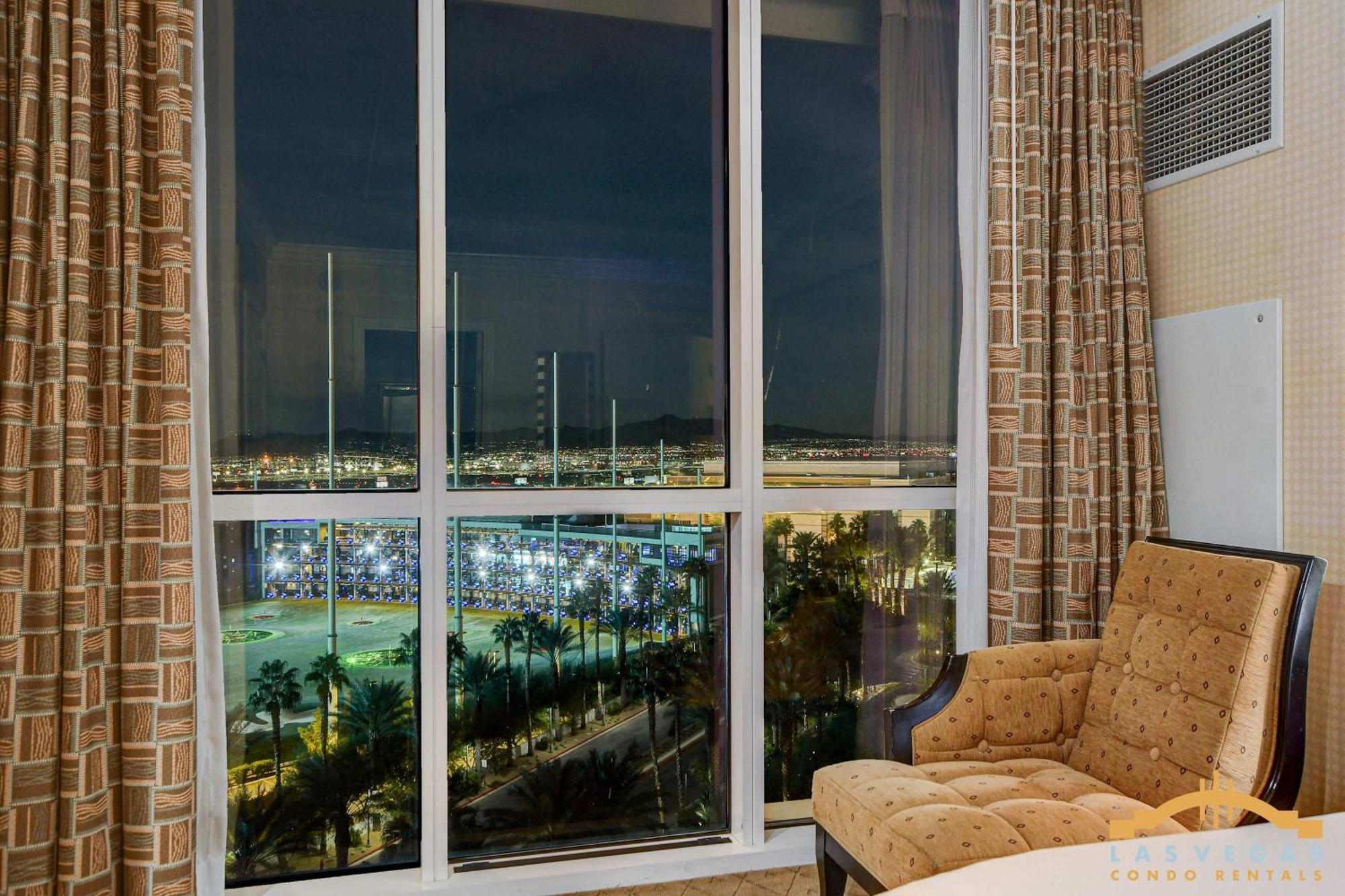 Mgm Signature-09-820 1br 2ba F1 Pits View Balcony Holiday home *