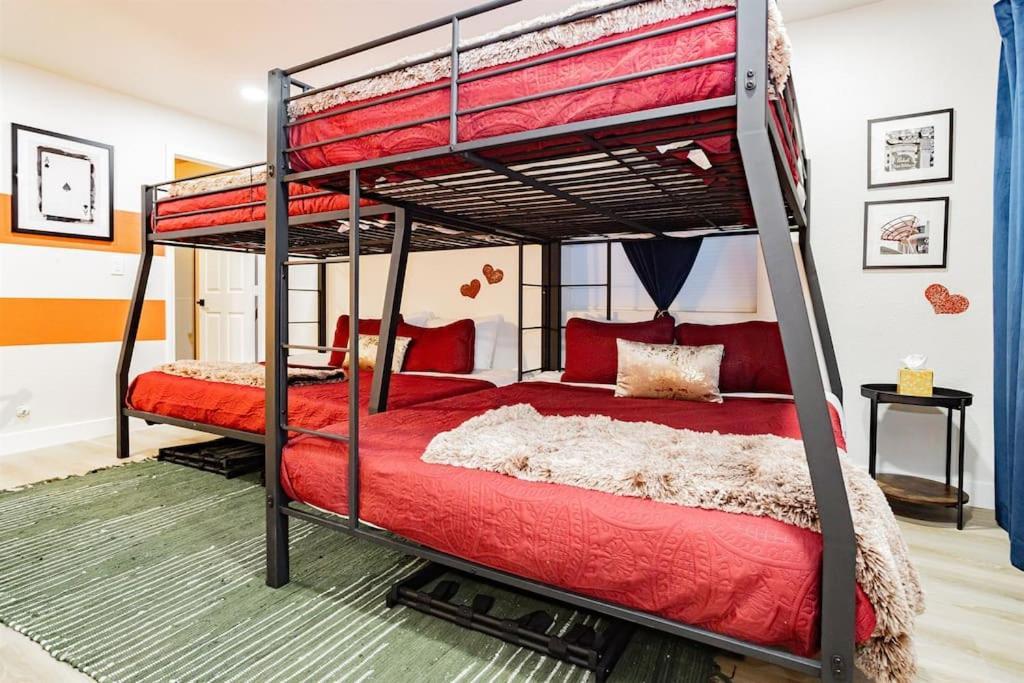 Star Unit 5- New Downtown Haven Boutique Vegas Oasis * Las Vegas