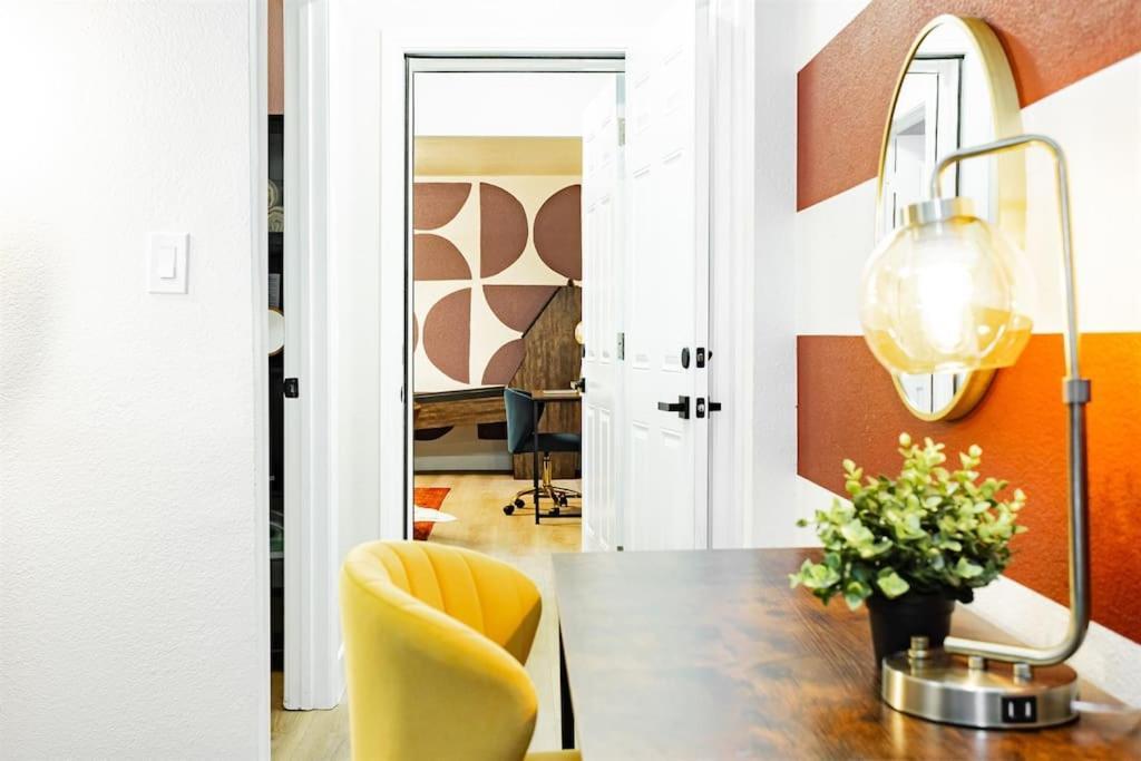 Star Unit 4- Premier Downtown Luxury 1br Private Oasis * Las Vegas