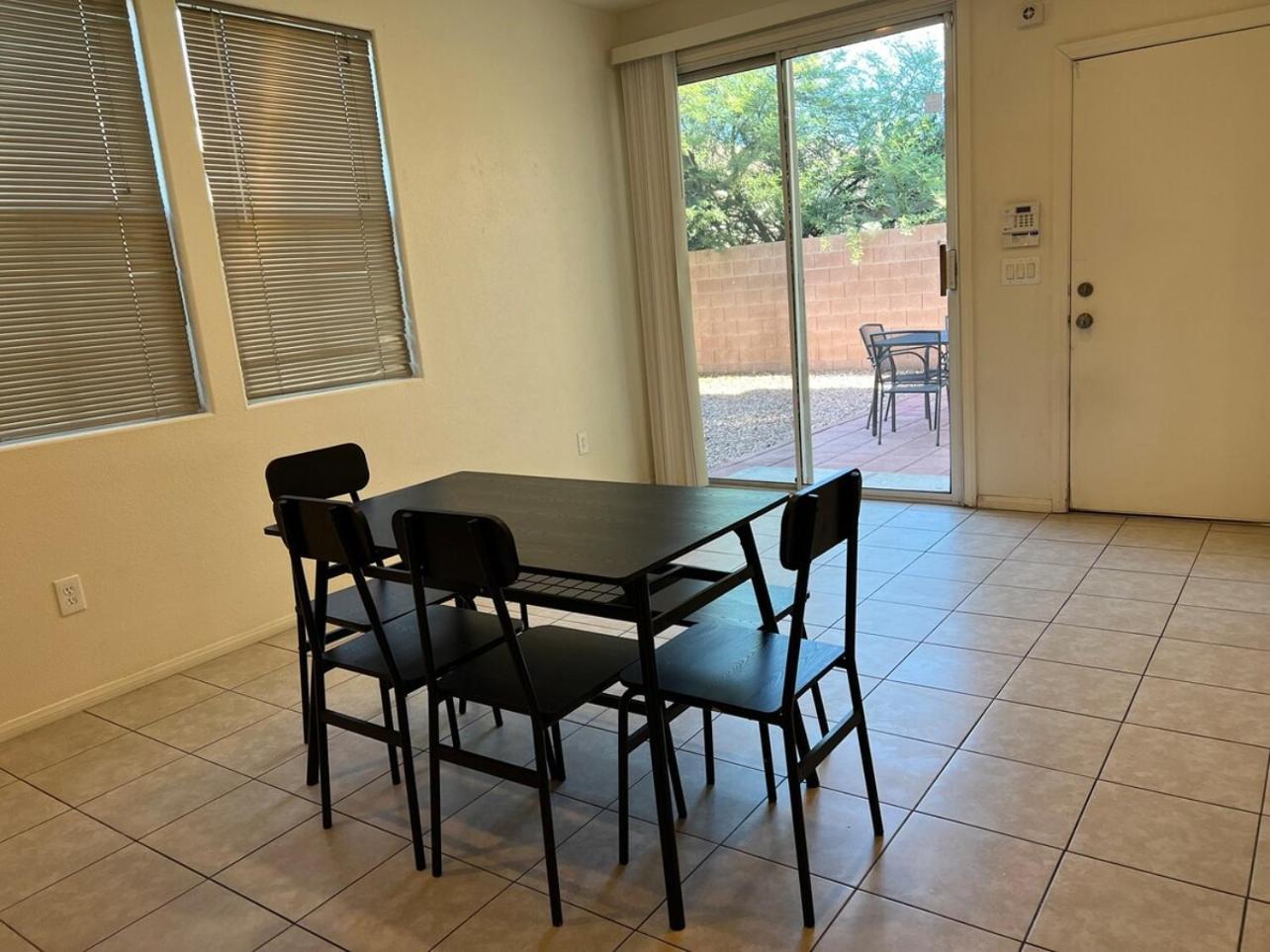 Extended 3 Or 4 Beds Cozy Smart Living Holiday home *