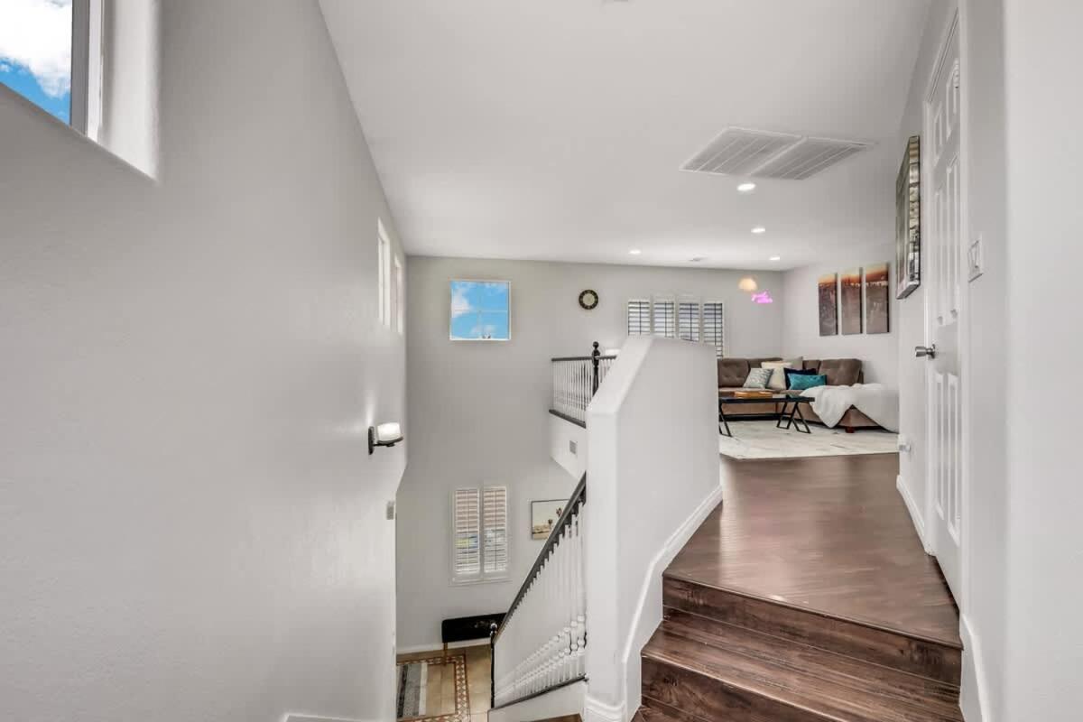 Holiday home The Designer House With Heated Pool And 10 Min To Strip Great For Family Las Vegas