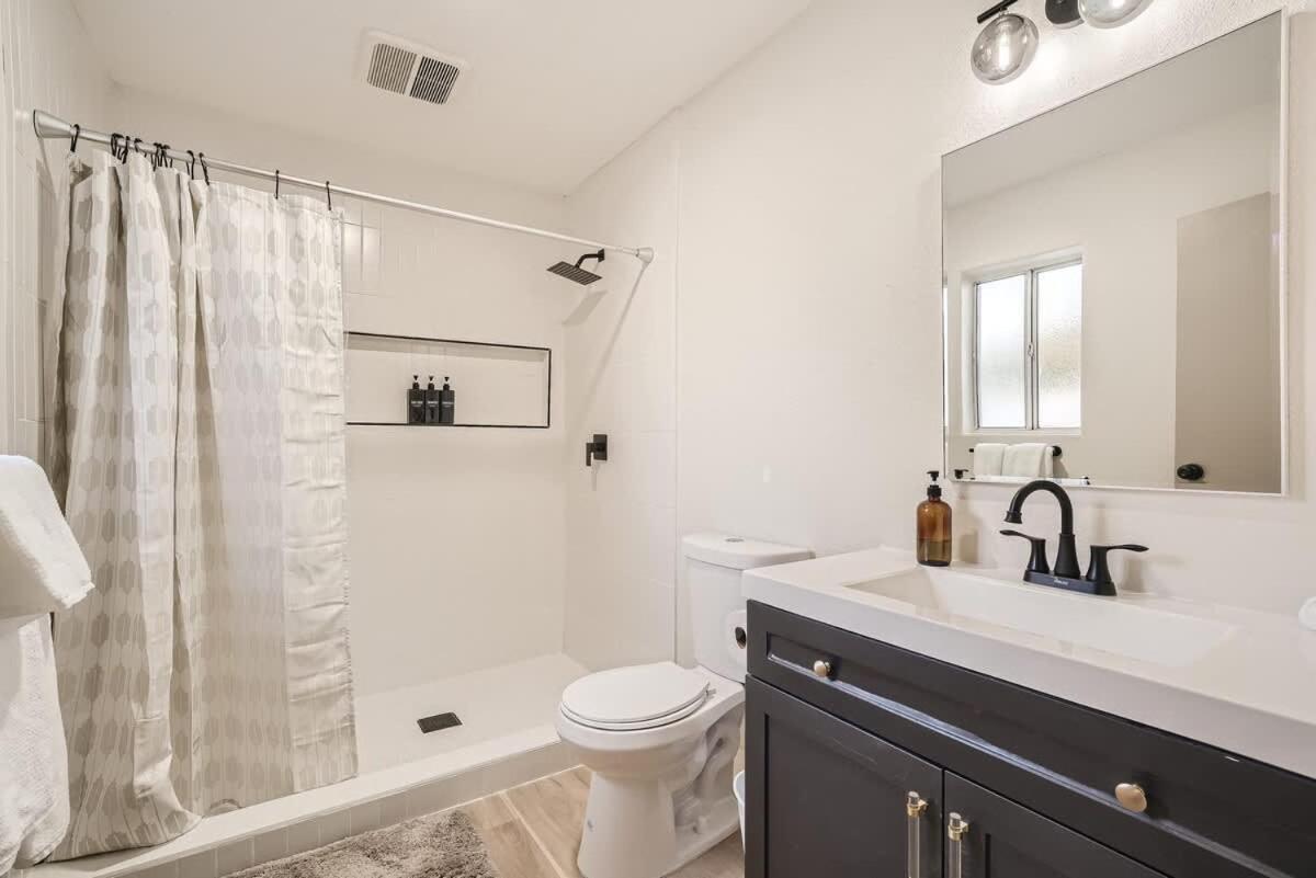 Heated Pool Modern Ranch 10 Min To Strip Las Vegas