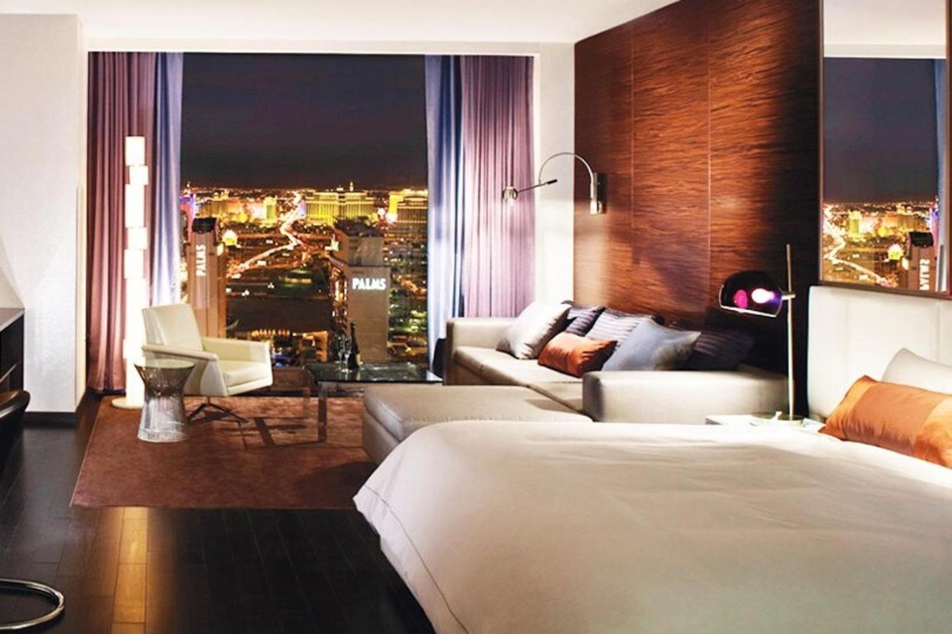 Strip Views Balcony No Fee