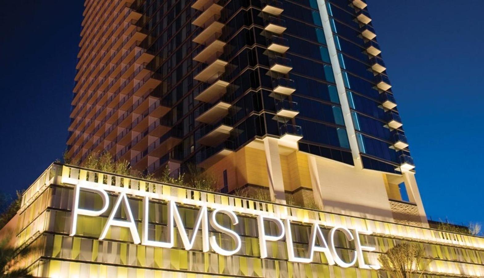 Strip Views Balcony No Fee Las Vegas