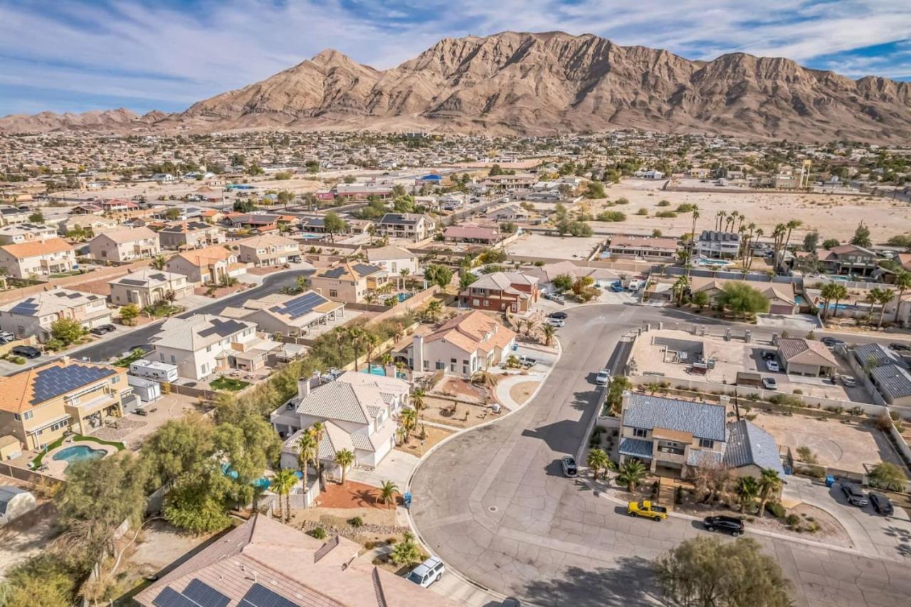 466 Massive 5 Bedroom Close To The Strip Holiday home *