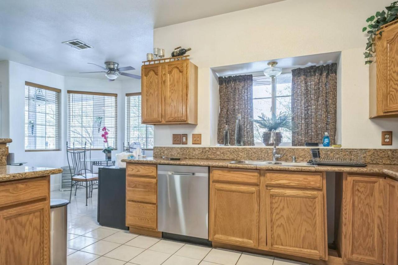 Holiday home 466 Massive 5 Bedroom Close To The Strip