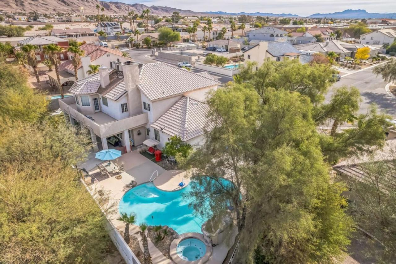 466 Massive 5 Bedroom Close To The Strip