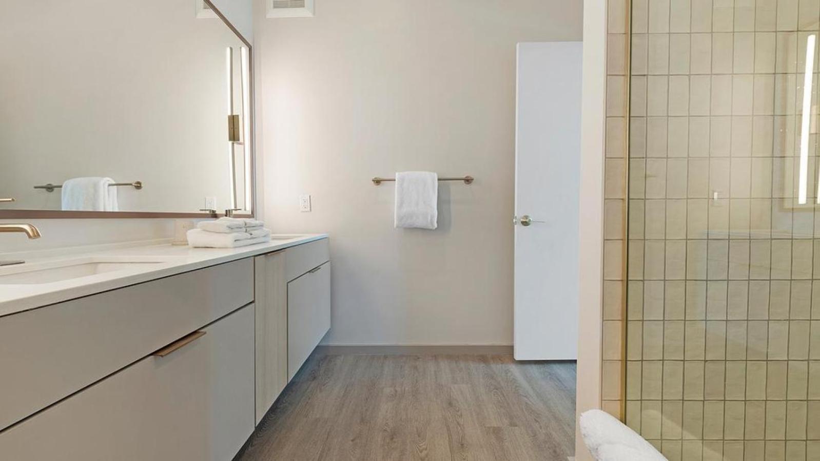 Apartment Landing At Vestra At Uncommons - 2 Bedrooms In Spring Valley *
