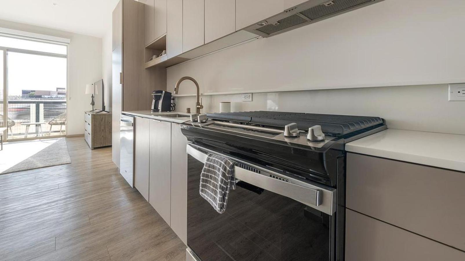 Apartment Landing At Vestra At Uncommons - 2 Bedrooms In Spring Valley *