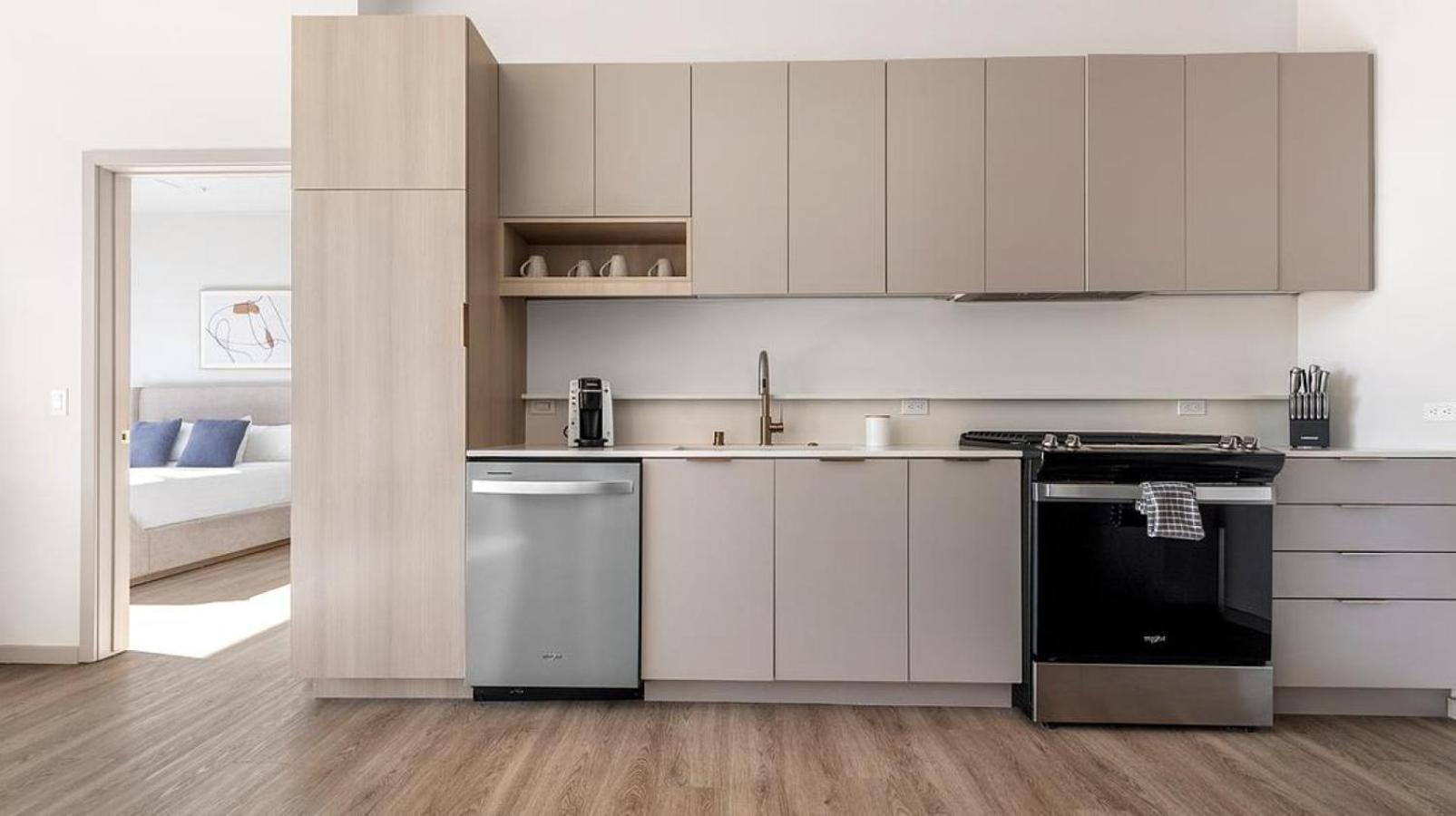 Landing At Vestra At Uncommons - 2 Bedrooms In Spring Valley Apartment Las Vegas