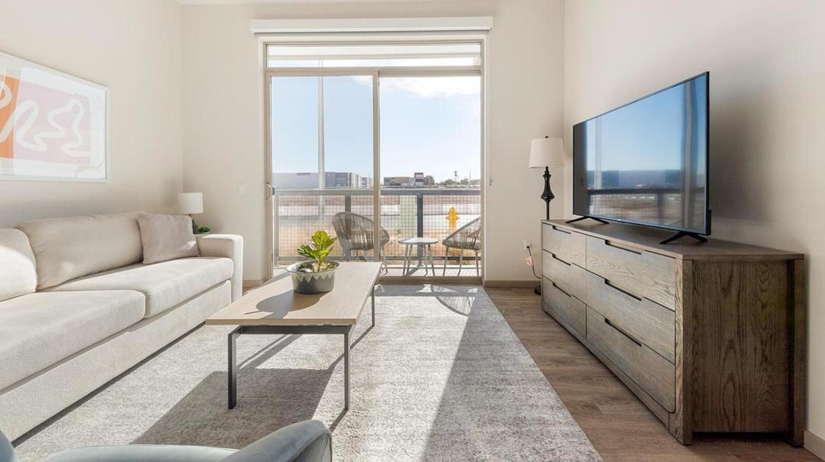 Landing At Vestra At Uncommons - 2 Bedrooms In Spring Valley * Las Vegas