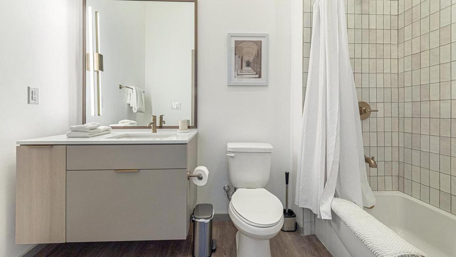Apartment Landing At Vestra At Uncommons - 1 Bedroom In Spring Valley