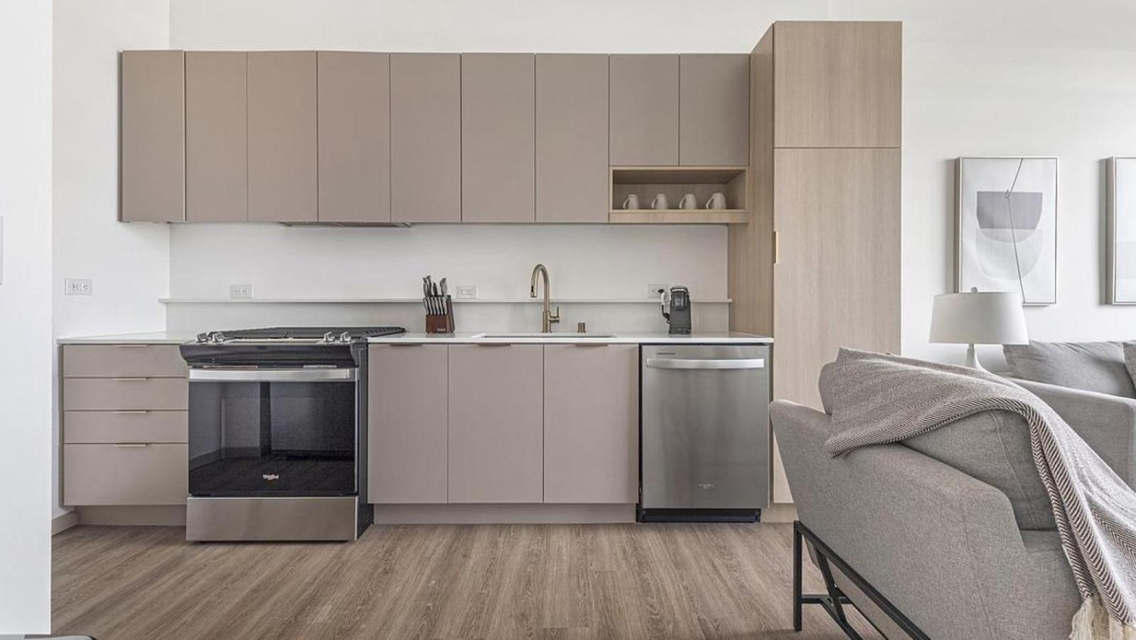 Landing At Vestra At Uncommons - 1 Bedroom In Spring Valley Apartment Las Vegas