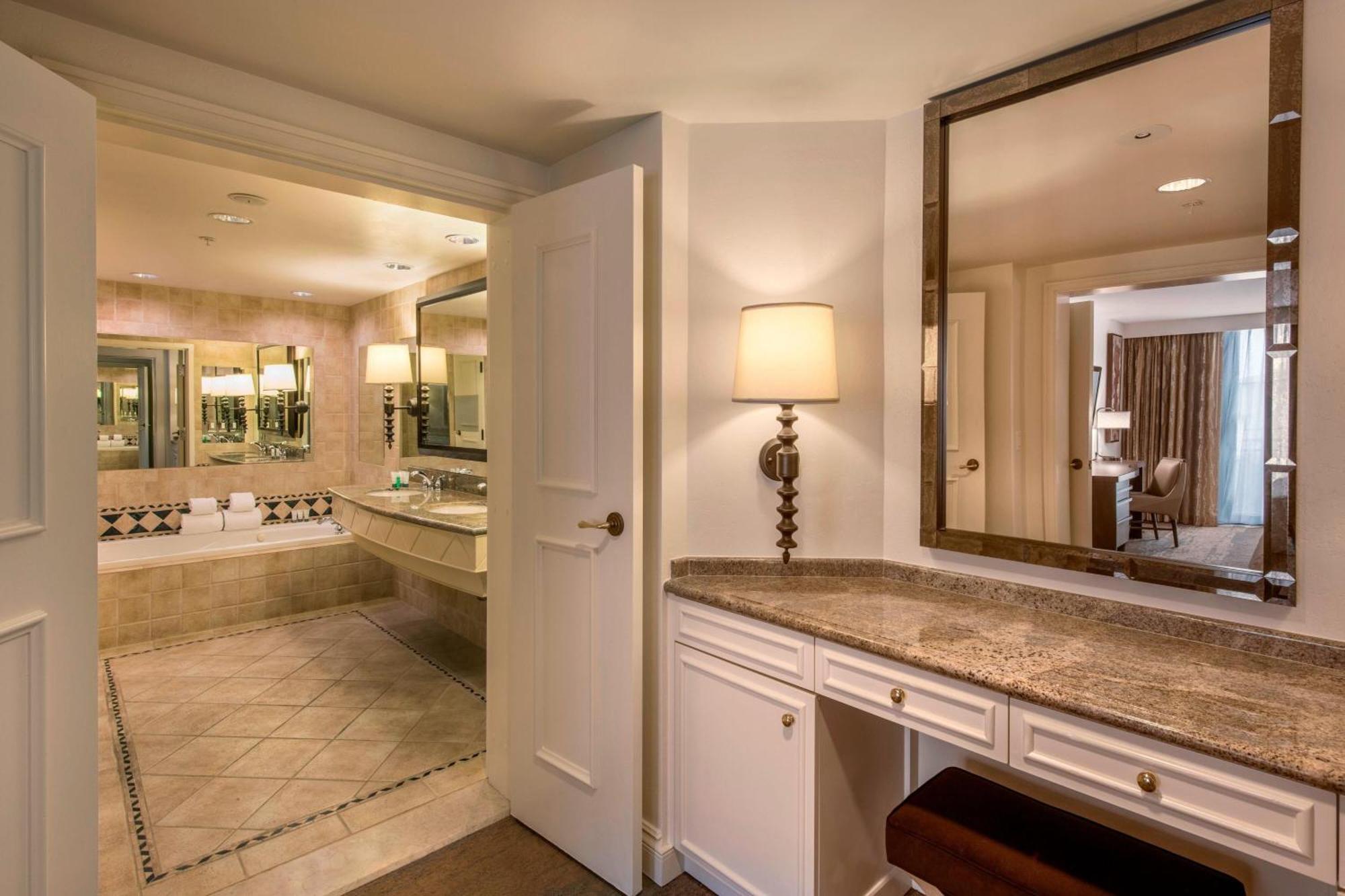 The Westin Vegas &