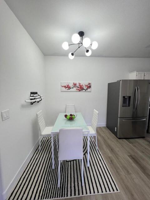 Newly Upgraded 2bed 2bath Condo! Apartment *