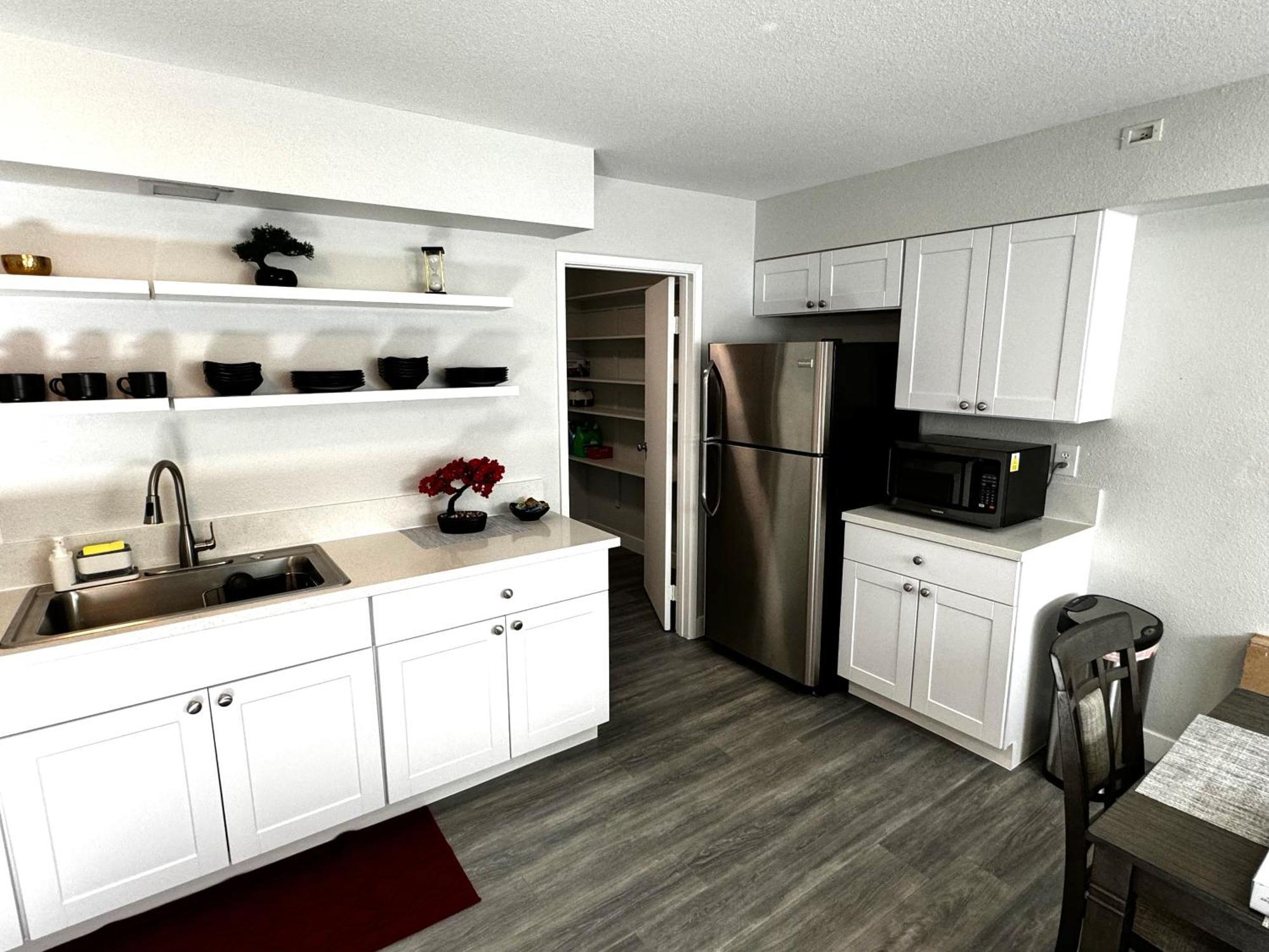 Downtown Walk Everywhere Turnkey Mid-century Fully Furnished & Renovated!