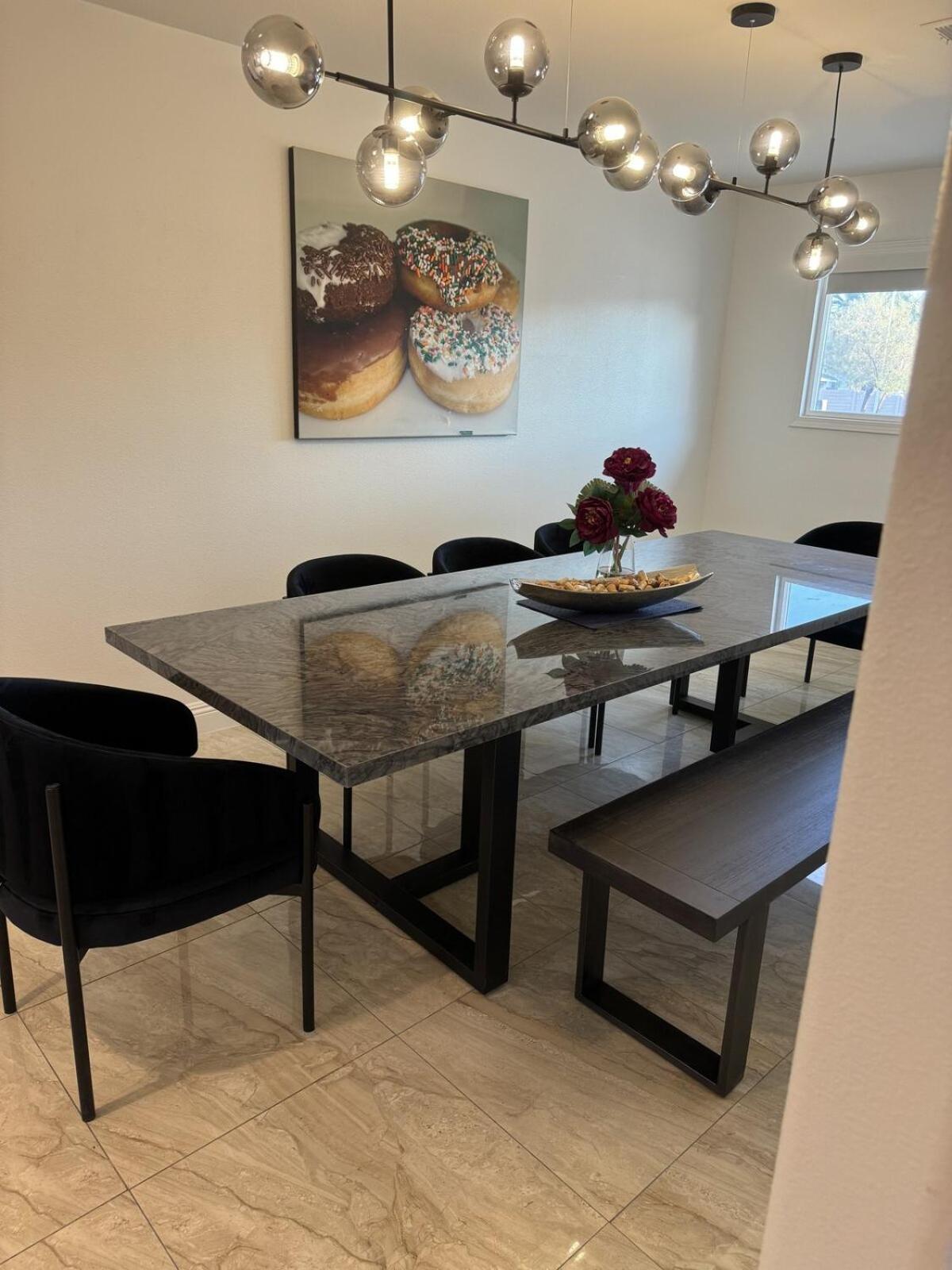 Modern Hip Oasis Near Vegas Strip