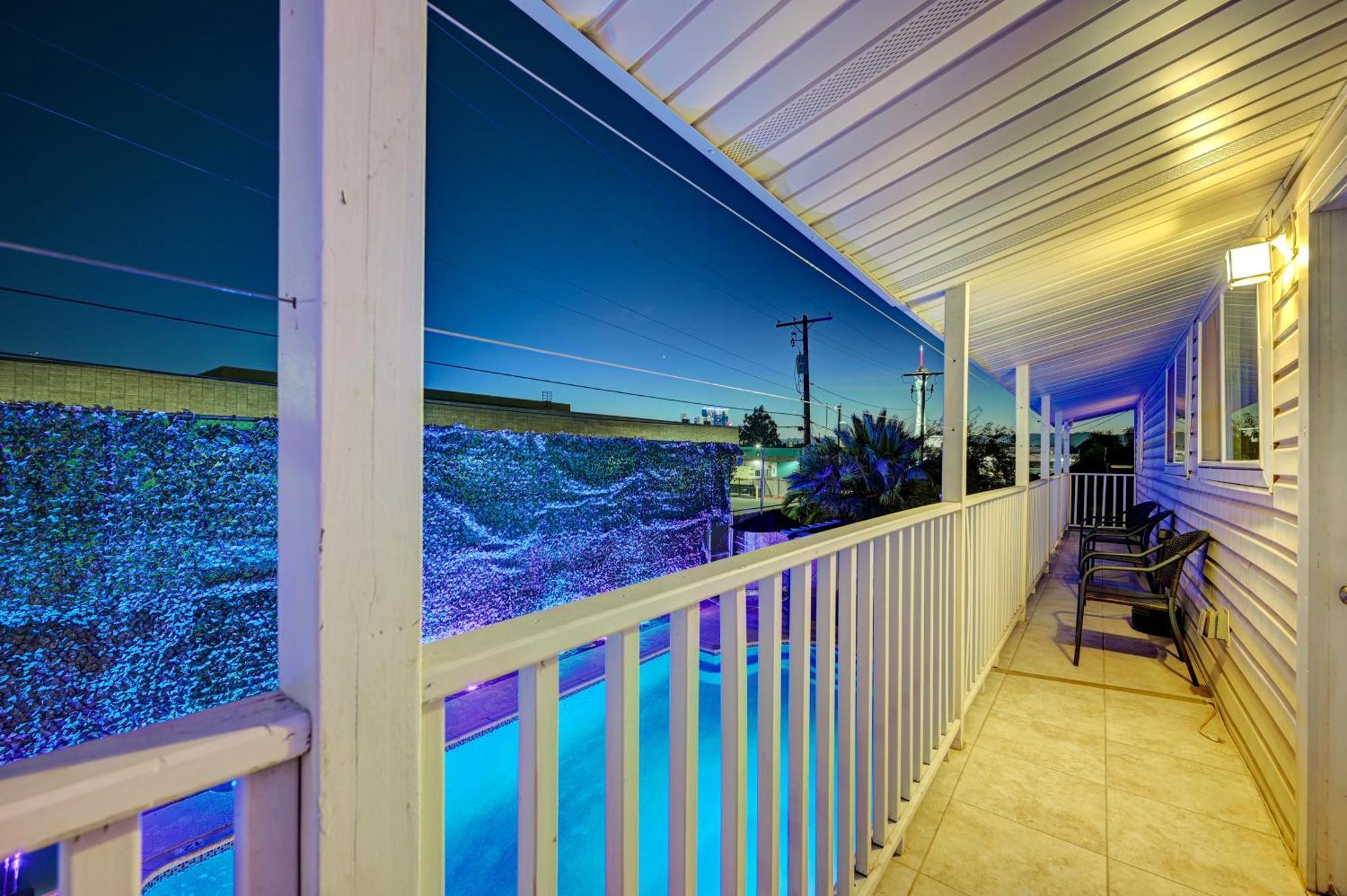 Villa Large House, 15 Beds, Heated Pool, Hot Tub, Bbq, Close To Strip Las Vegas