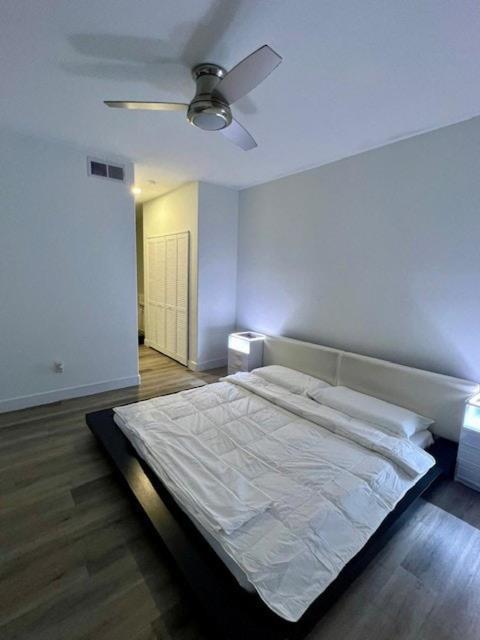 Apartment Newly Upgraded 2bed 2bath Condo! *