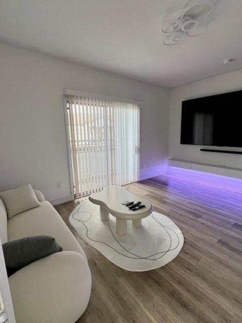 Newly Upgraded 2bed 2bath Condo! Apartment Las Vegas