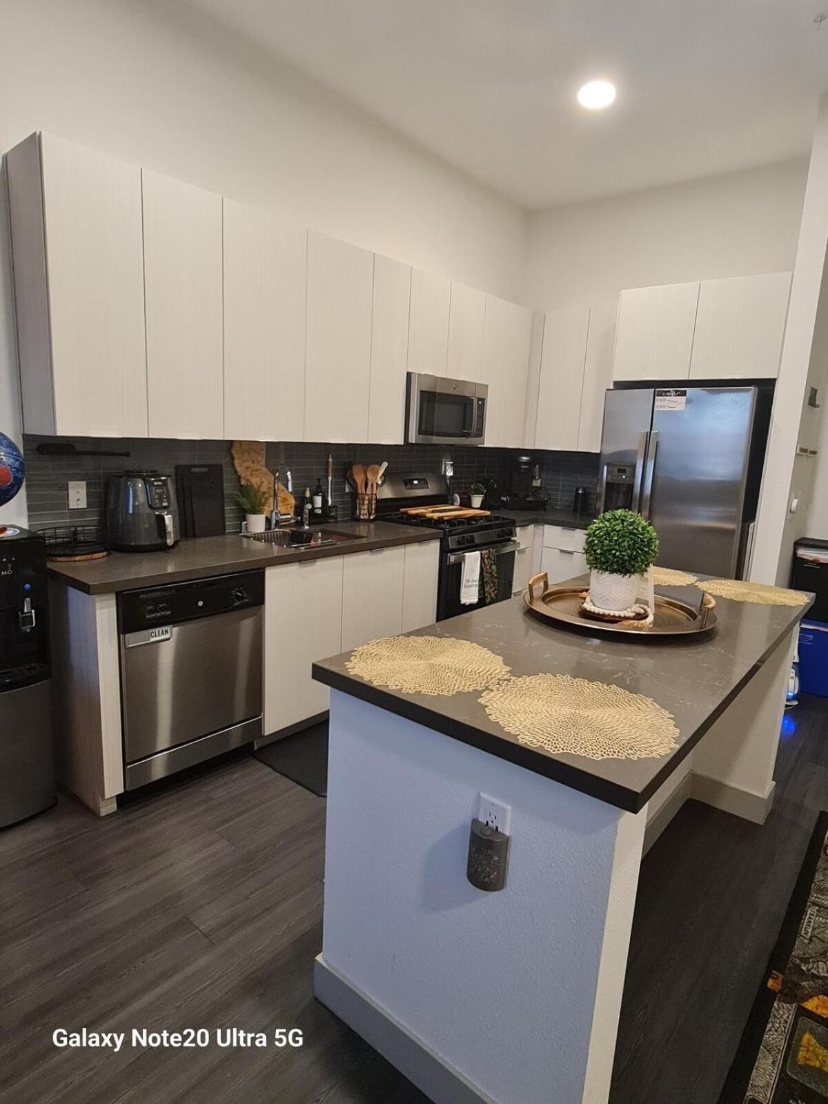 Modern One Flat In The Beautiful Vegas * Las Vegas
