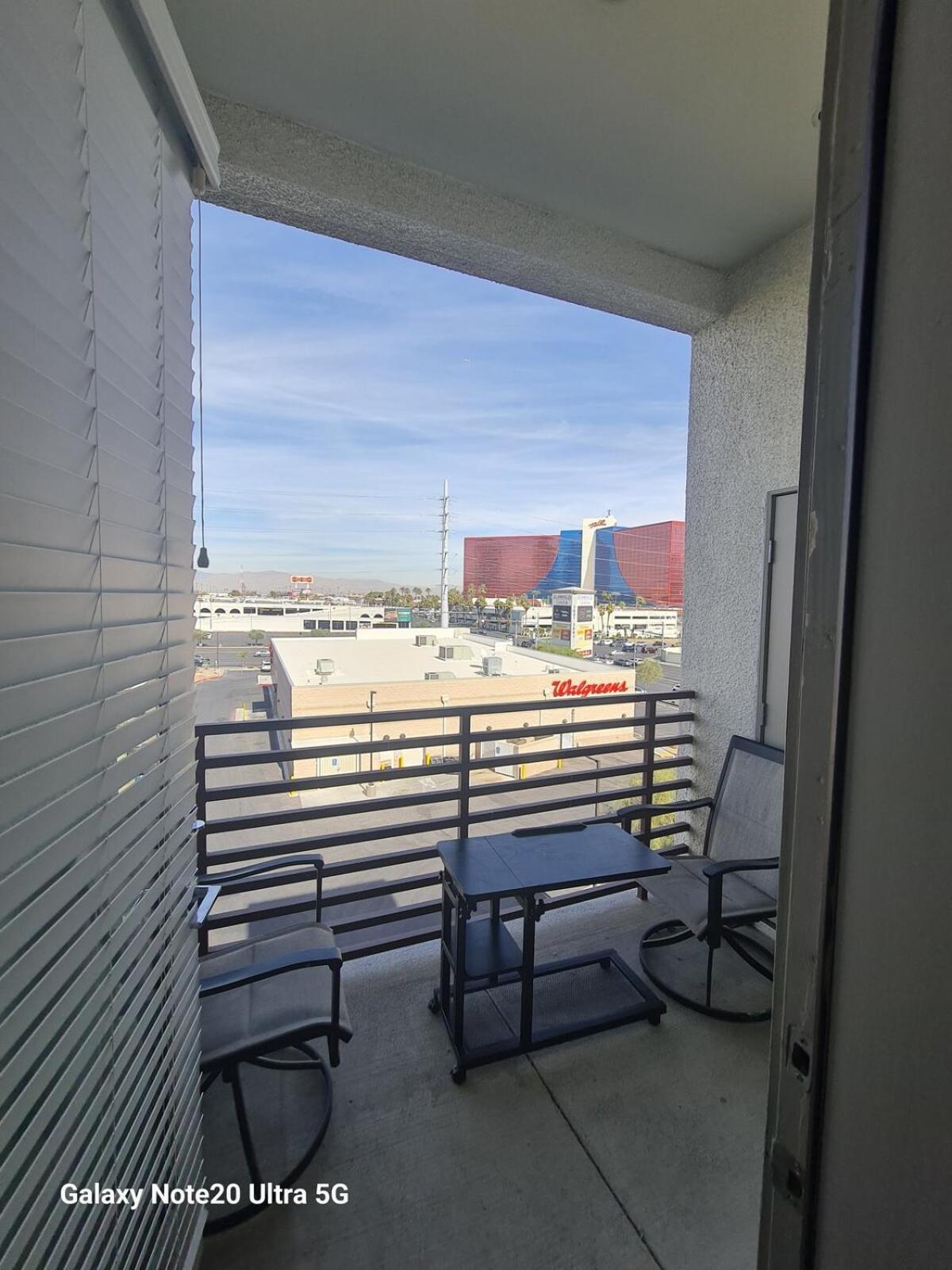 Apartment Modern One Flat In The Beautiful Vegas *