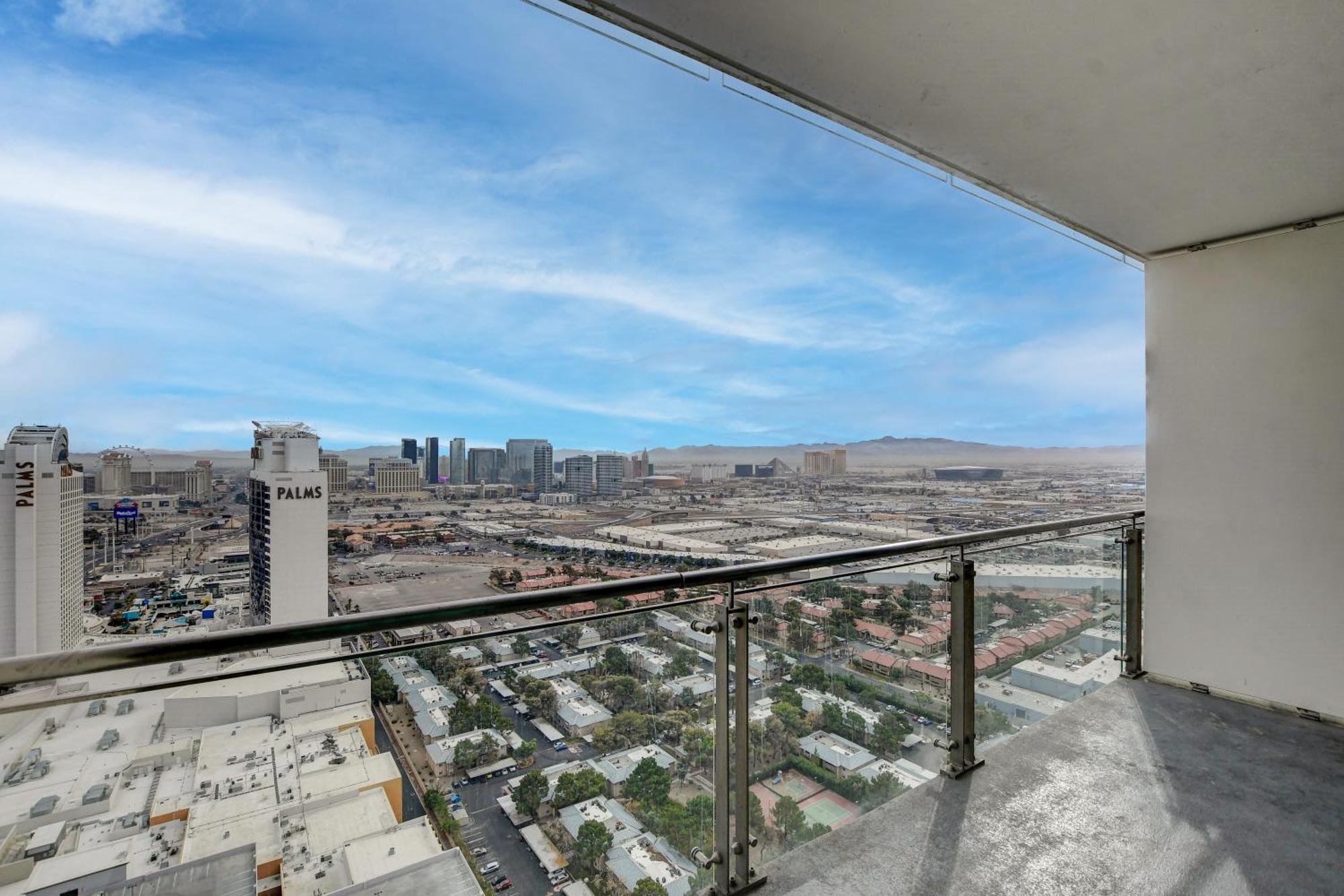 Aparthotel 37th Floor Strip View Palm Place *