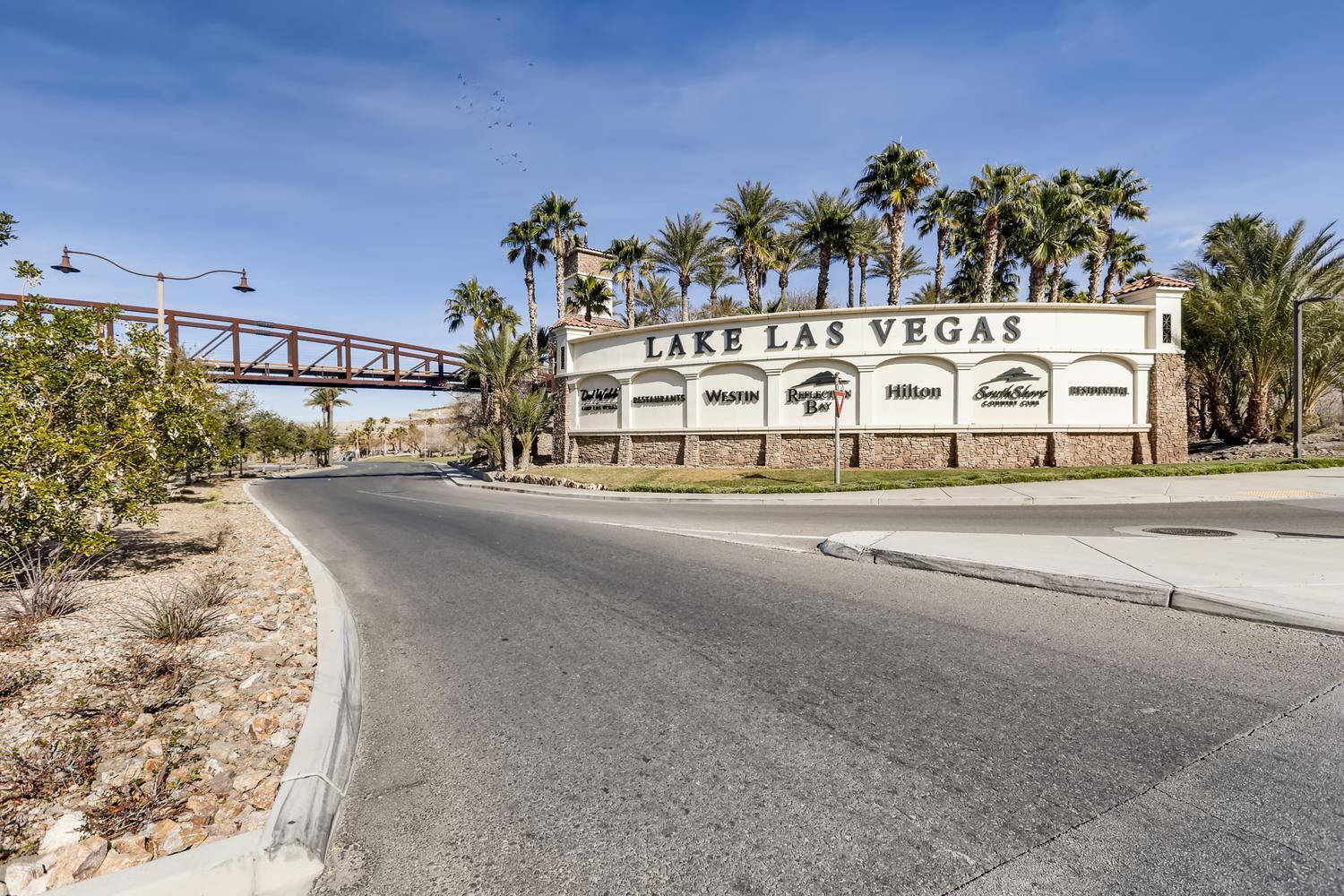 Oasis On Vegas Apartment