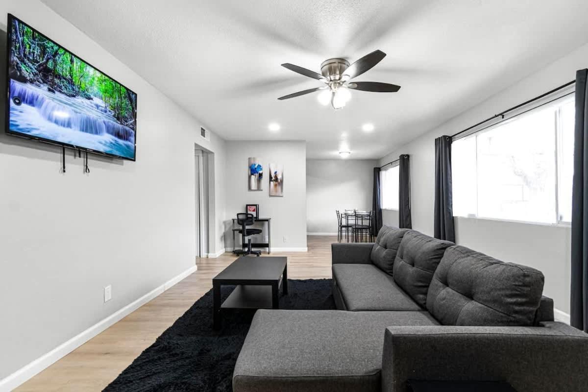 Ferienhaus Gorgeous Two Bedroom Sleeps 6! Close To Strip! Las Vegas