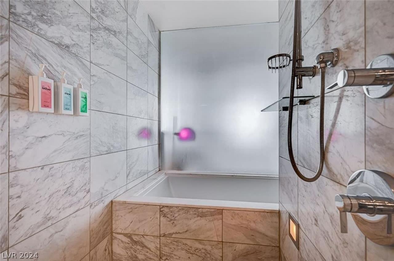 Apartment Luxurious Mountain Views At Palms 16319 *