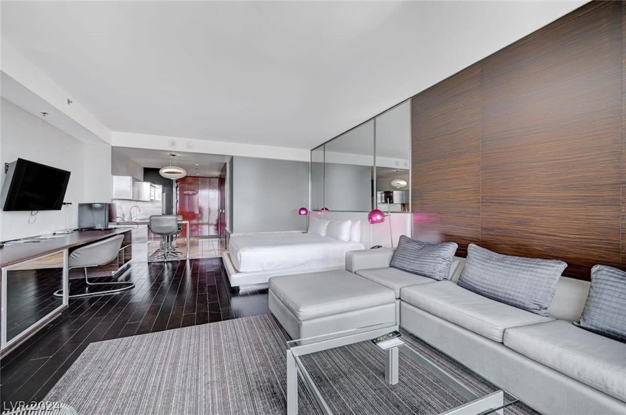 Apartment Luxurious Mountain Views At Palms 16319