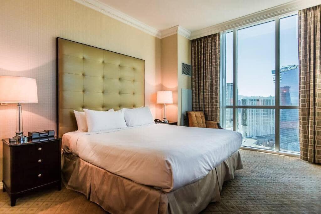 Mgm 12721 Executive Corner 1br Strip View Balcony Las Vegas