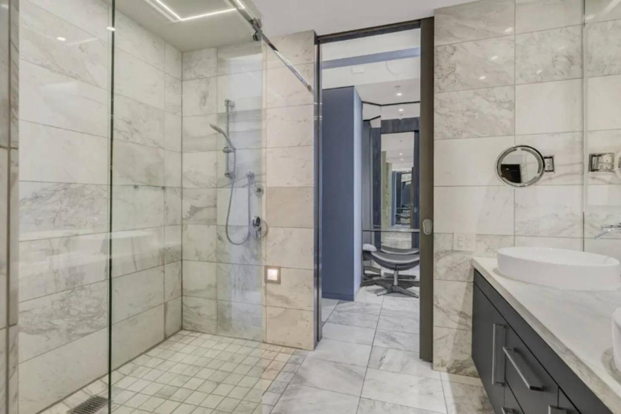 Palms Place The Adele Palazzo Hotel 4*