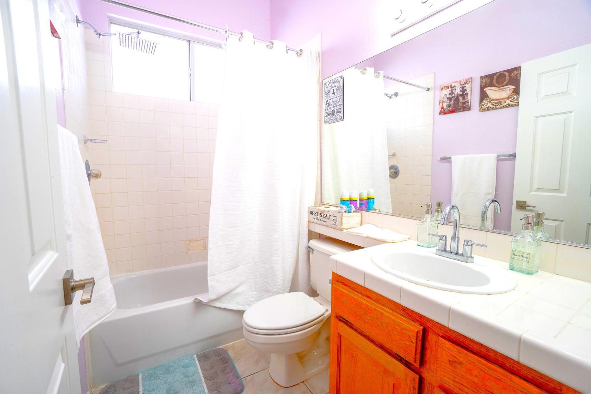 Private Guestrooms In North Vegas Area Las Vegas