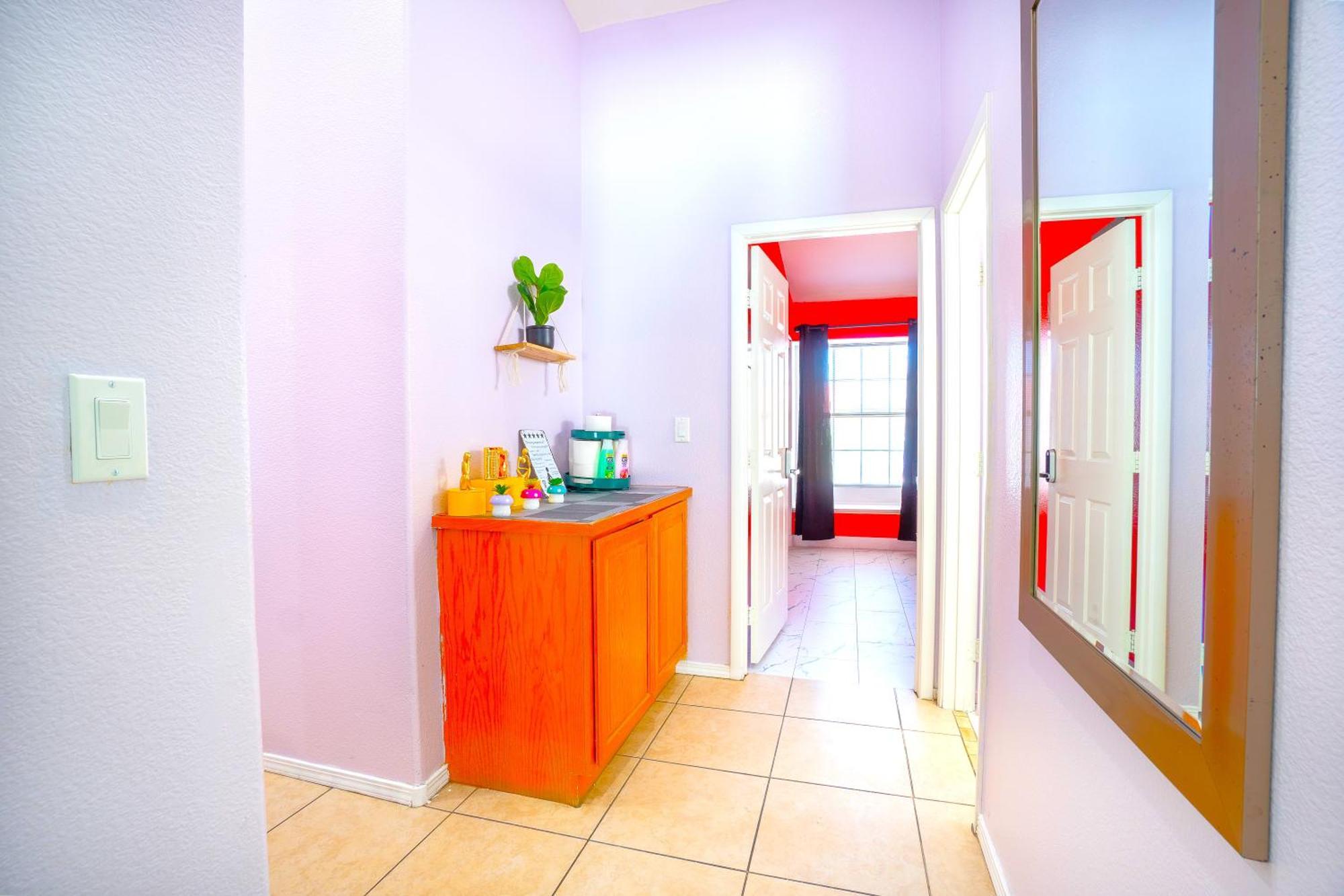 Private Guestrooms In North Vegas Area *