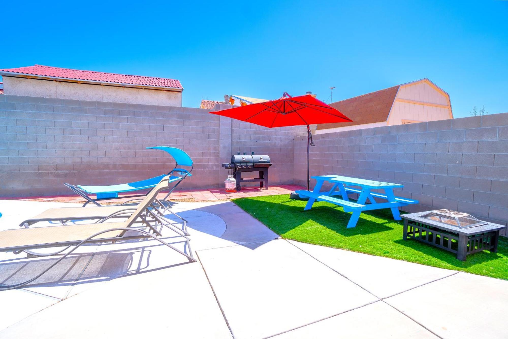 Guest house Private Guestrooms In North Vegas Area