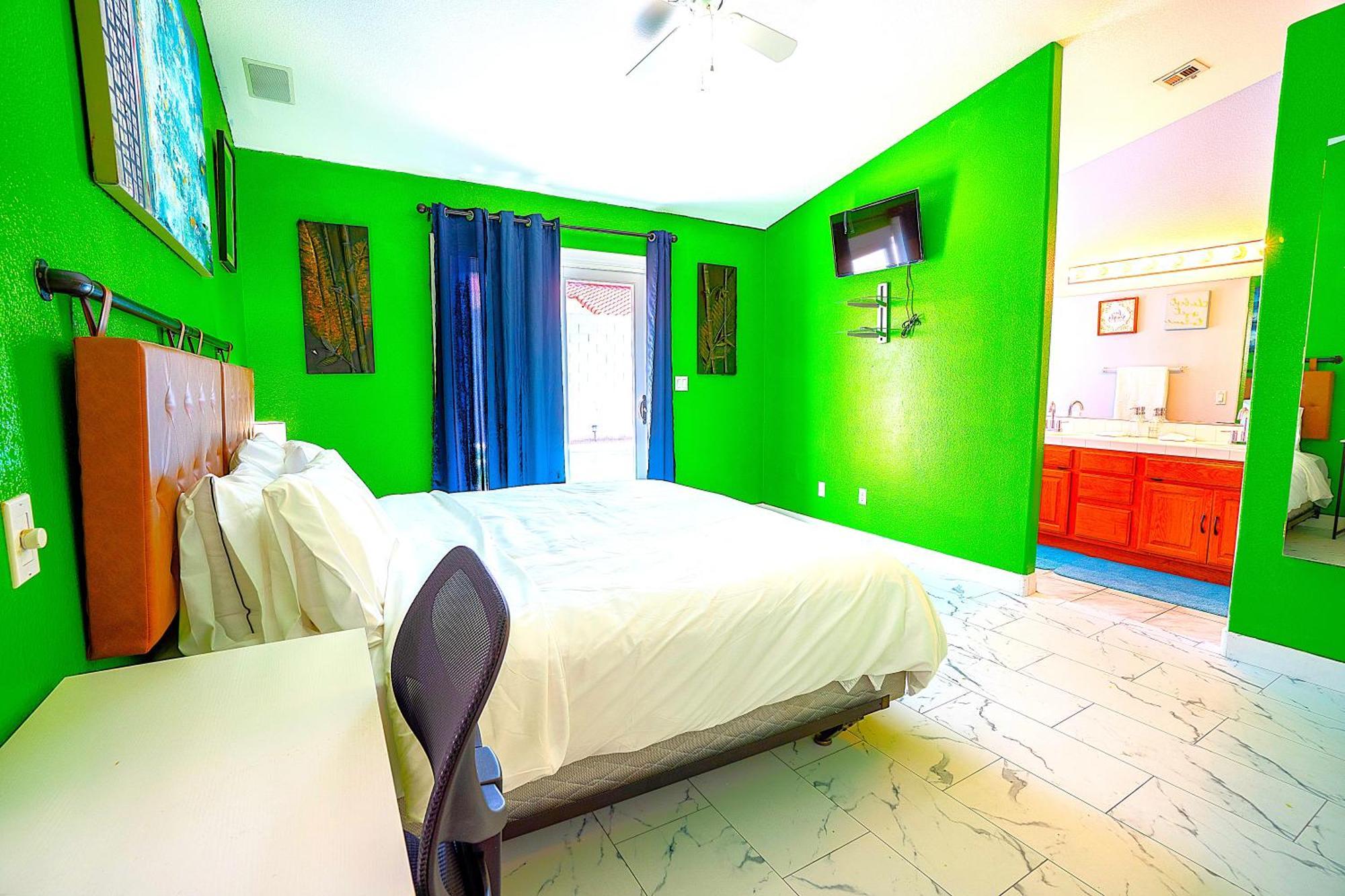 Private Guestrooms In North Vegas Area Las Vegas
