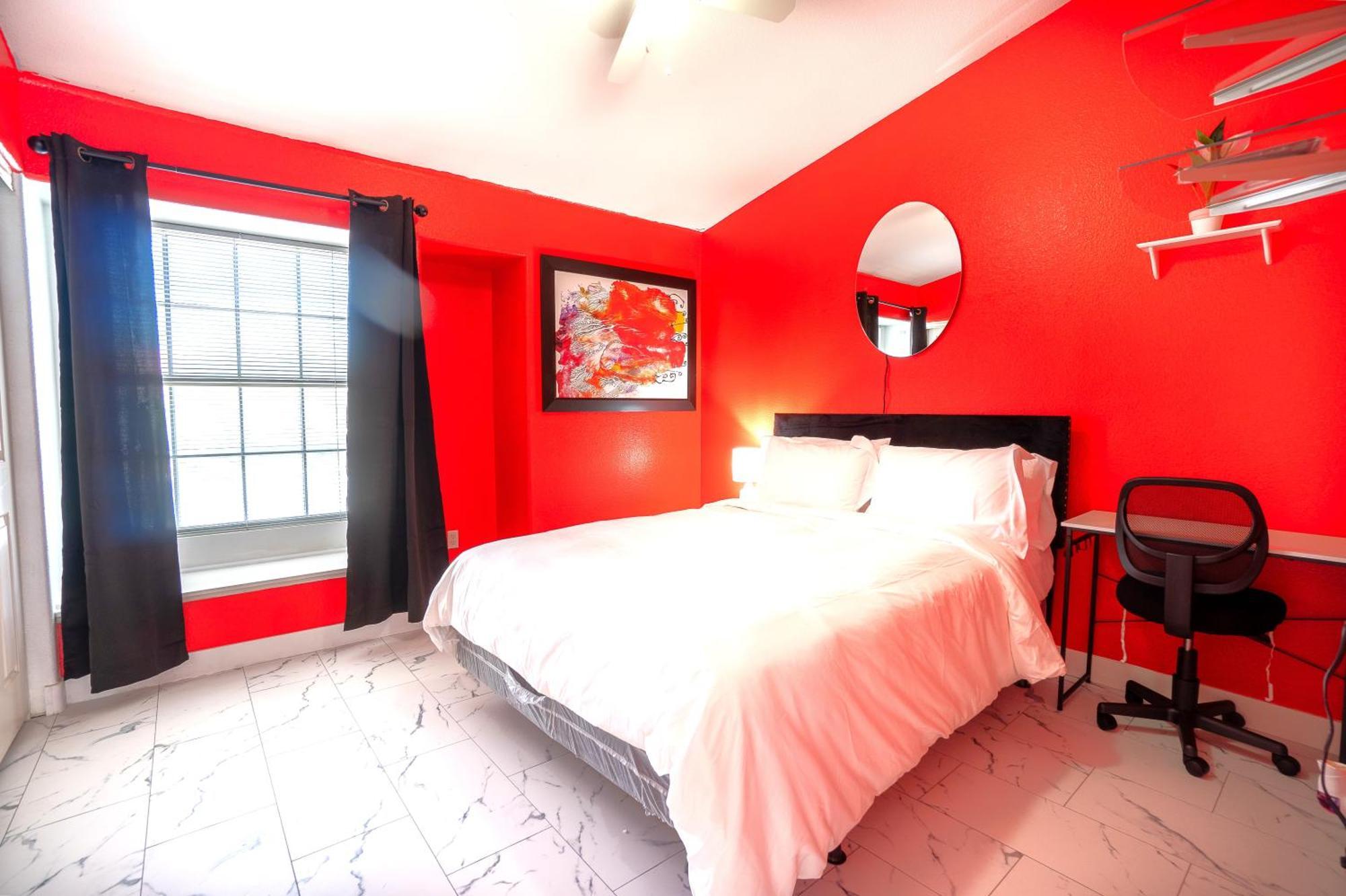 Private Guestrooms In North Vegas Area Guest house